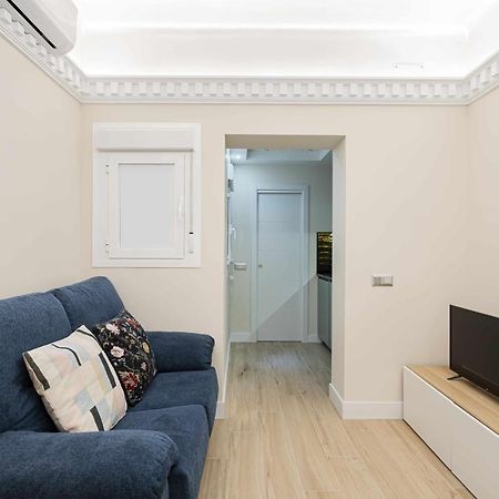 Reformado Decorado Centrico 1 Dormitorio Madrid Bagian luar foto