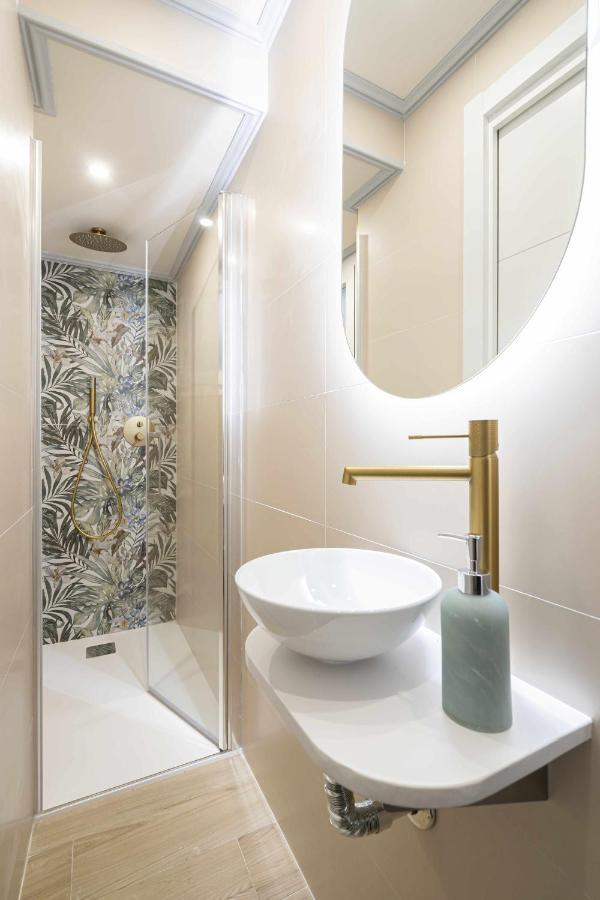 Reformado Decorado Centrico 1 Dormitorio Madrid Bagian luar foto